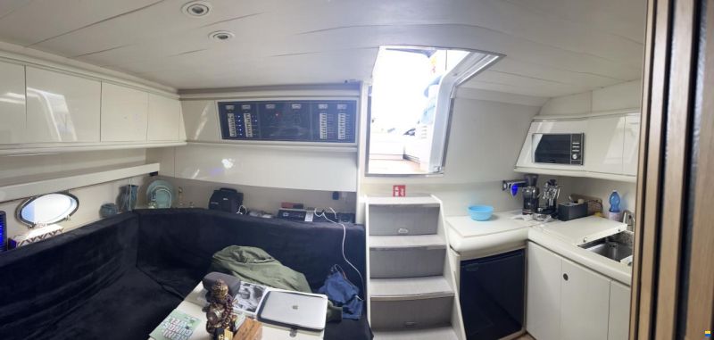 Pershing 40