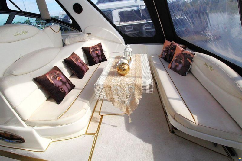 Sea Ray 340 Sundancer