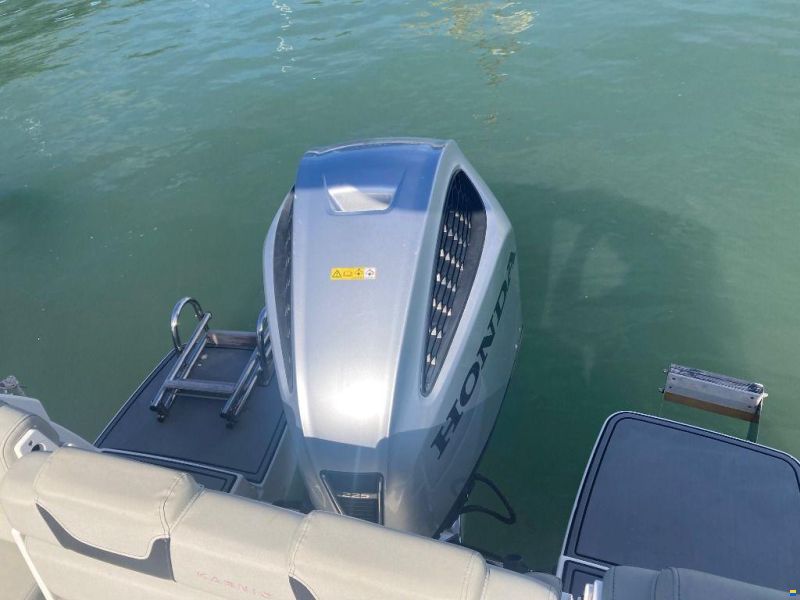 Karnic Powerboats LTD - Cipro Karnic 702
