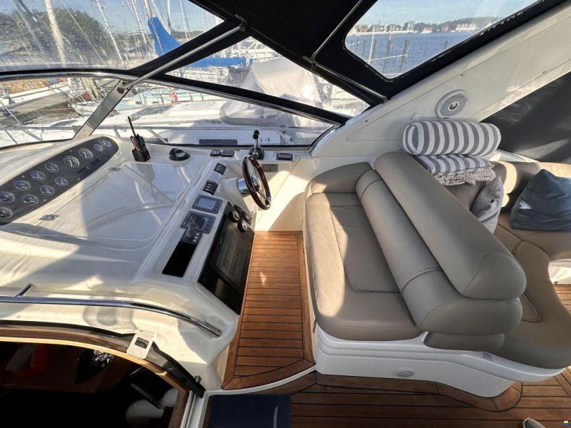 Sealine S 37
