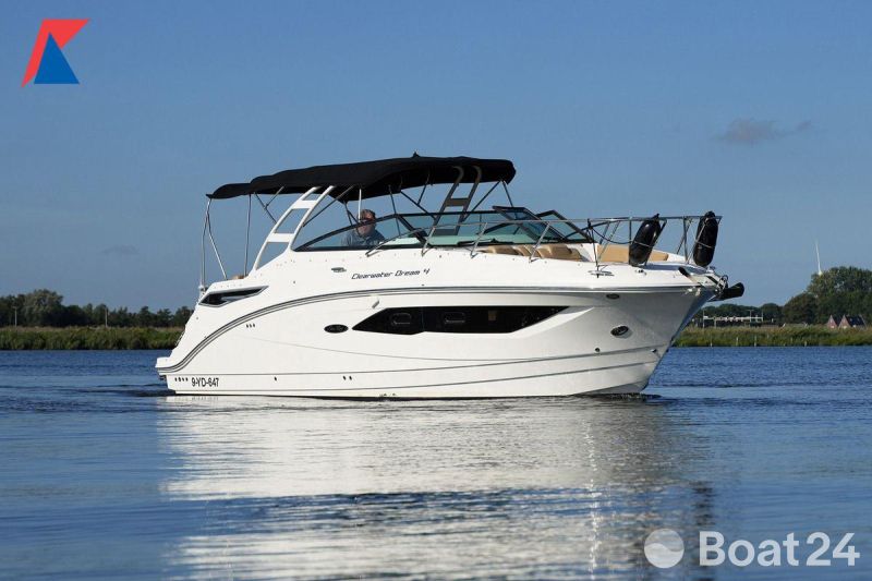 Sea-Ray-Sundancer-290-Kempers-Watersport.jpg