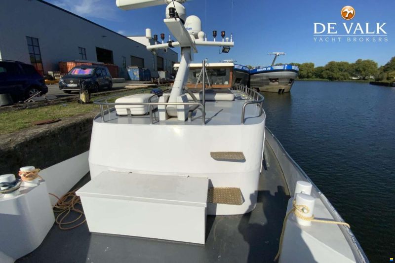 Luxe motor 22 m