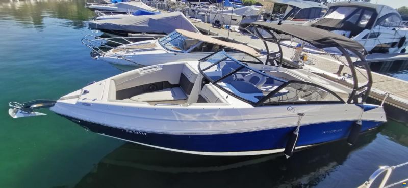 Rinker Q5 IO