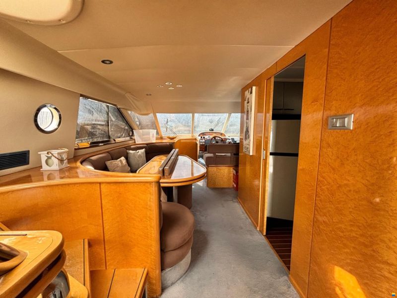 Fairline Squadron 62