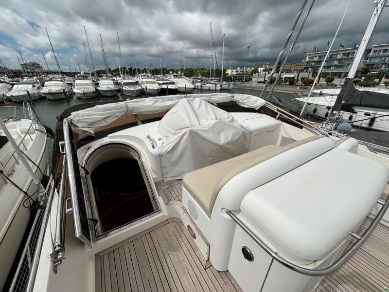 Fairline Squadron 62