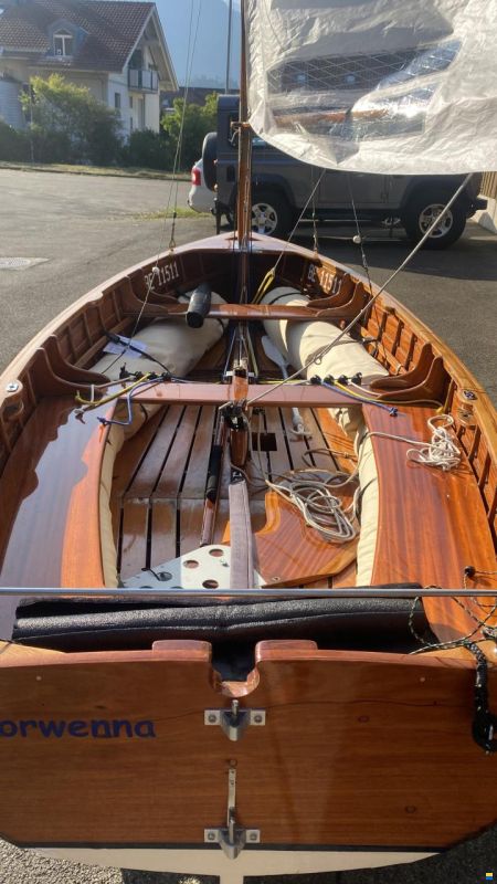 Classic 12 Foot Dinghy
