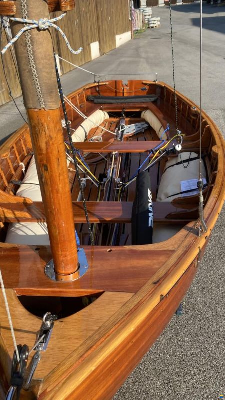Classic 12 Foot Dinghy