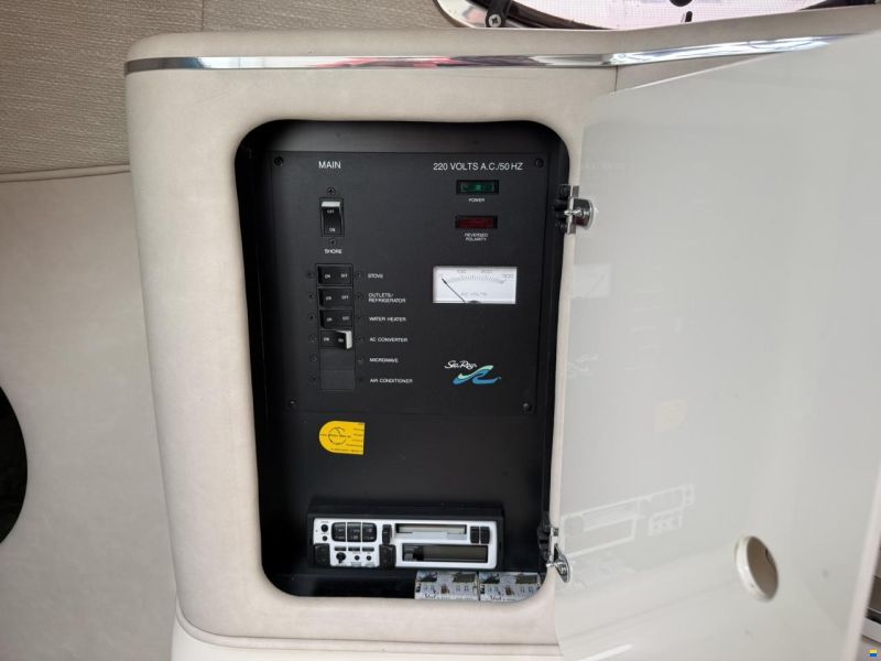Sea Ray 270 Sundancer