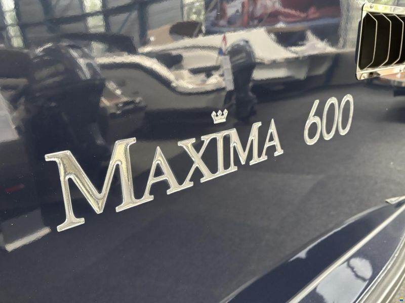 Maxima 600 Tender