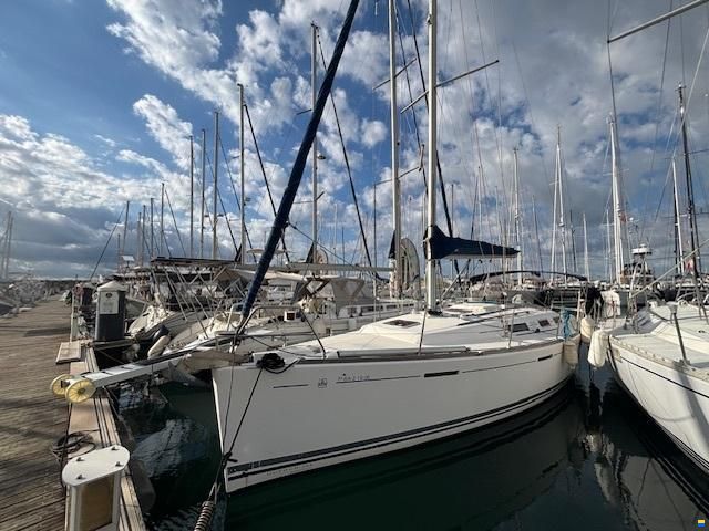 Dufour 365