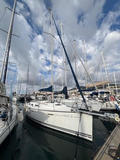 Dufour 365