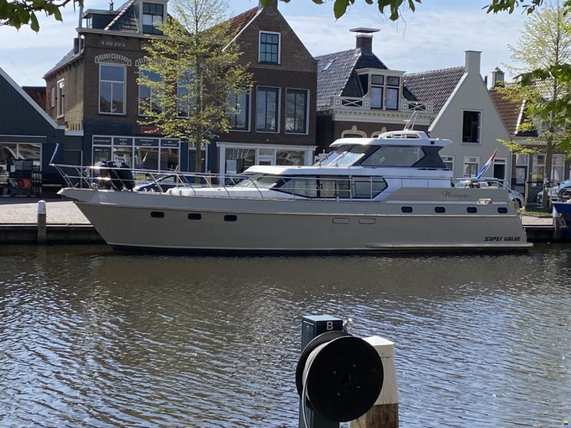 Valkkruiser Super Value line 1490
