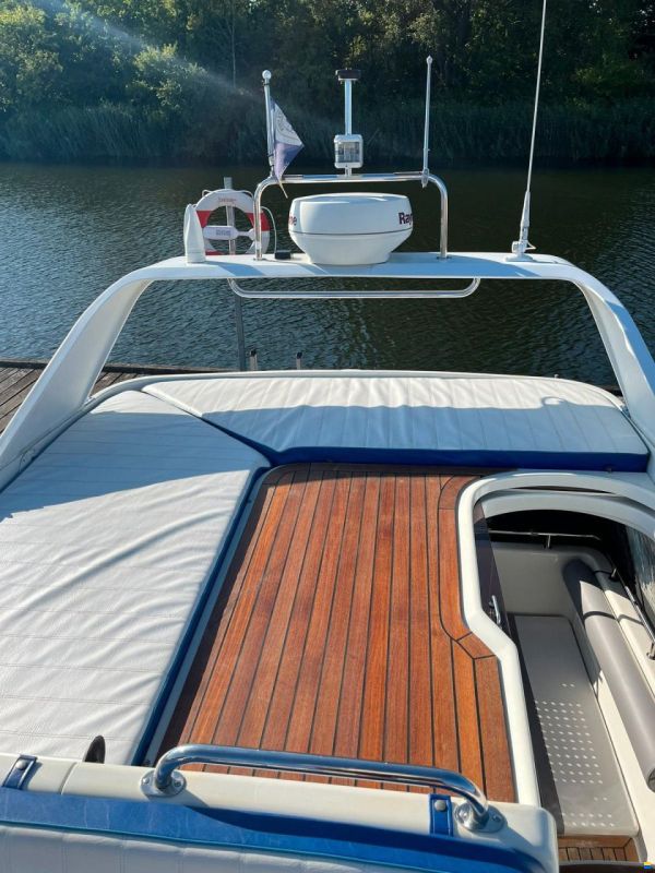 Galeon 280 Fly