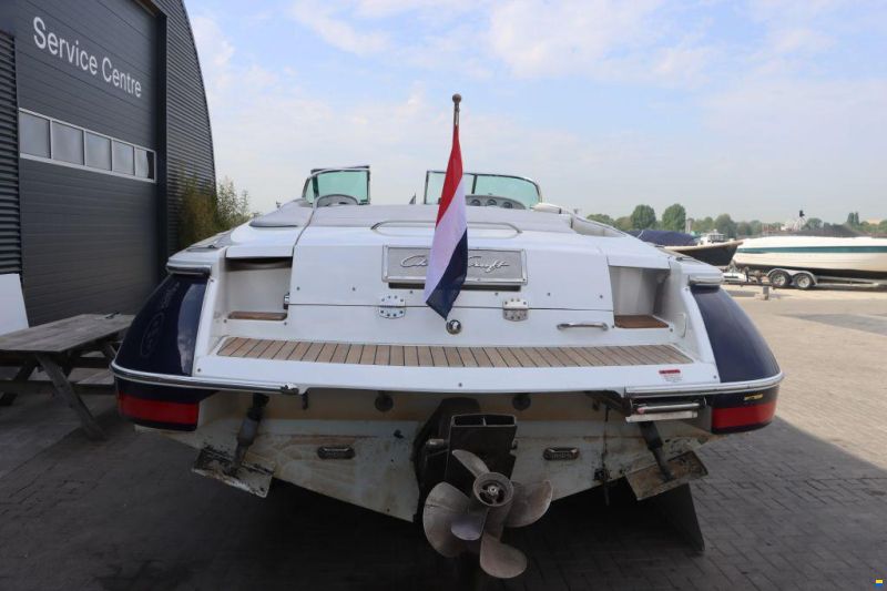 Chris Craft 28 Launch
