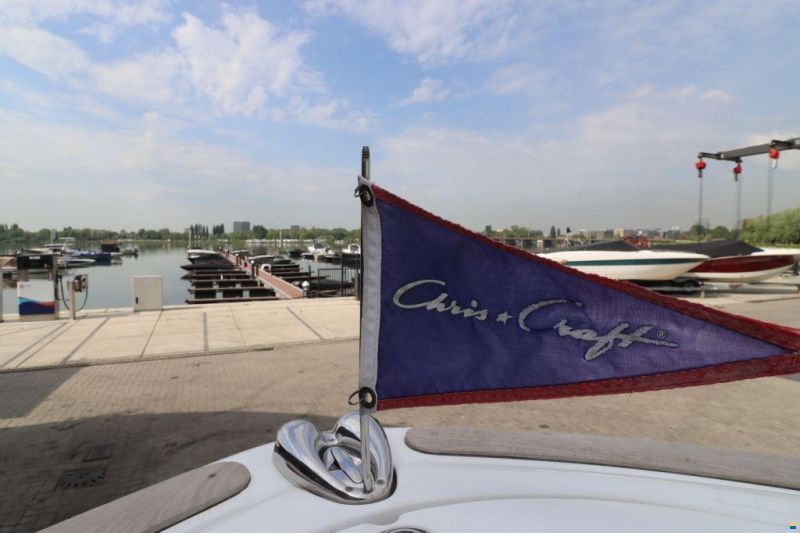 Chris Craft 28 Launch