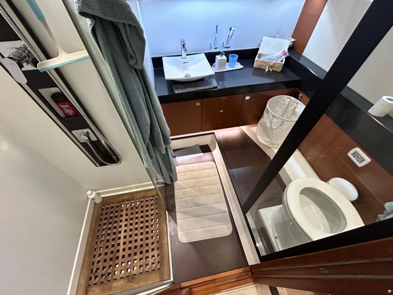 Prestige 550 Fly