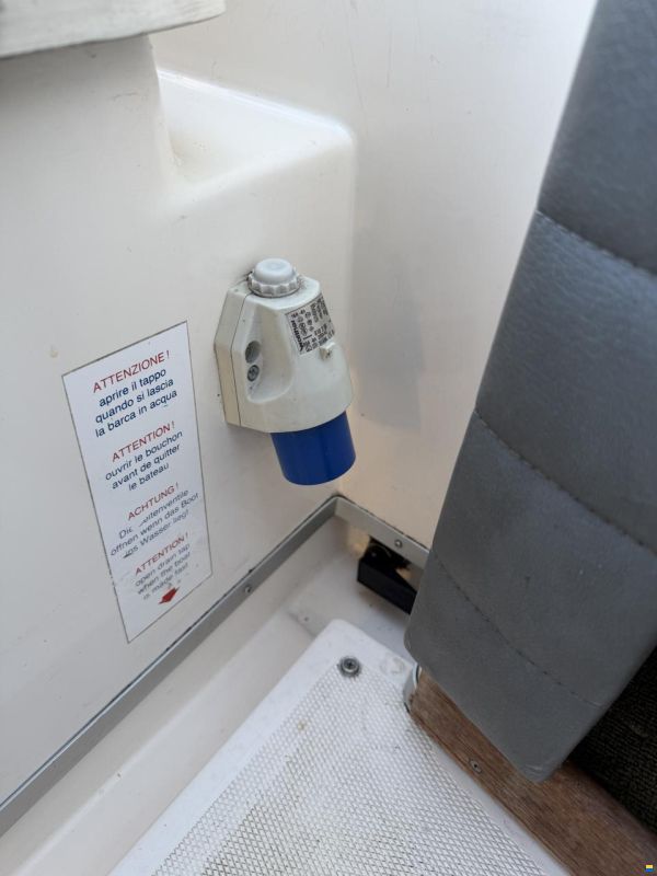 Rio Iberica 540 Cabin