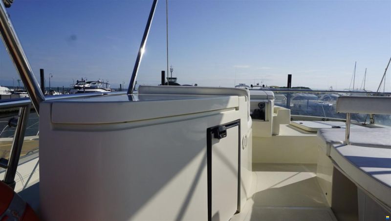 Ferretti 53
