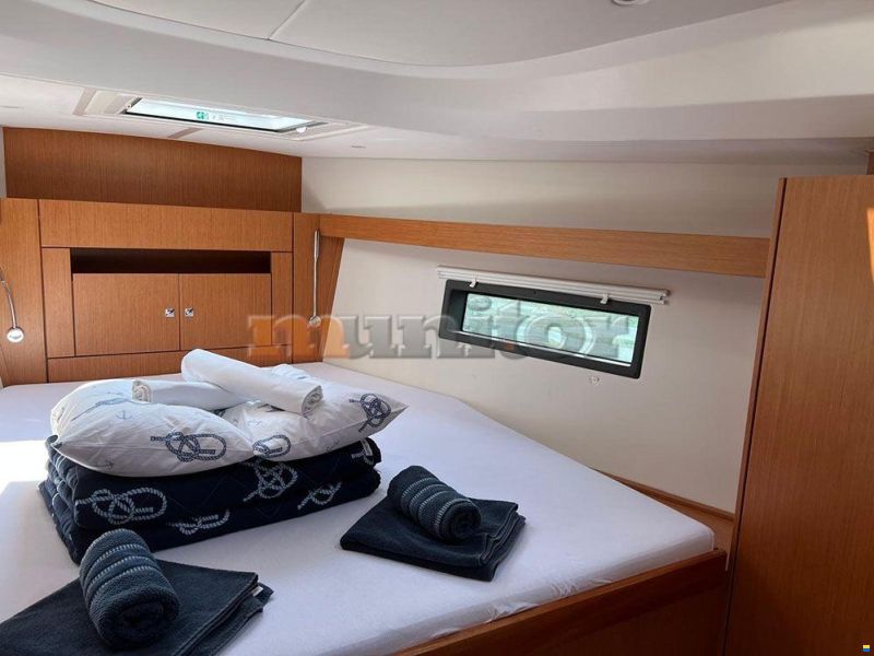 Bavaria C42