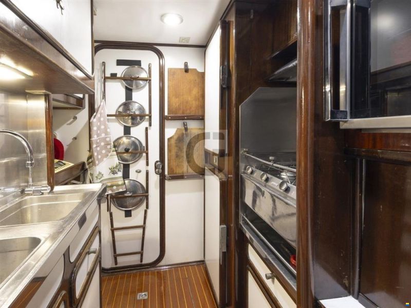 Benetti 16m Motorsailer