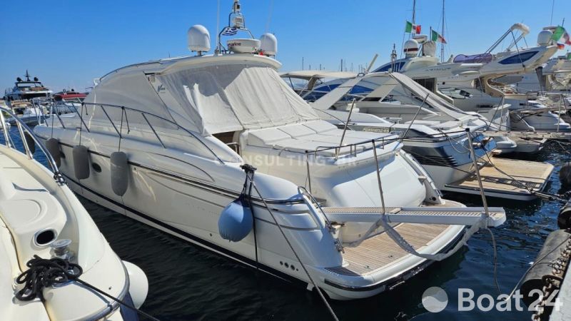Princess V 48 HT