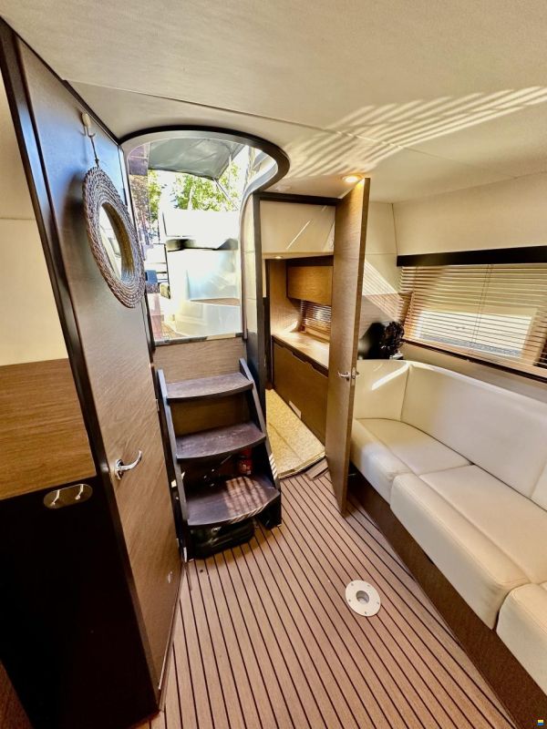 Galeon 325 Open