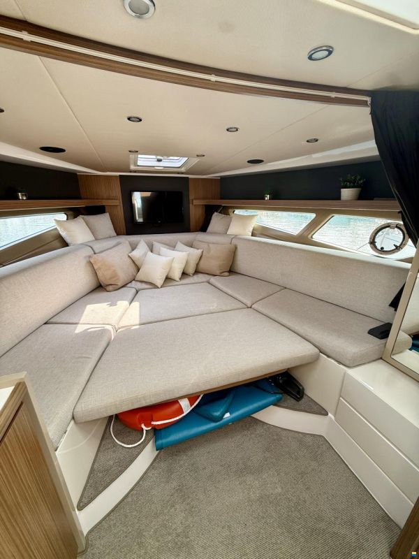Azimut Atlantis 34