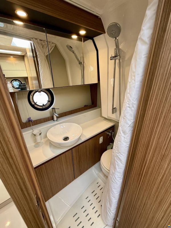 Azimut Atlantis 34