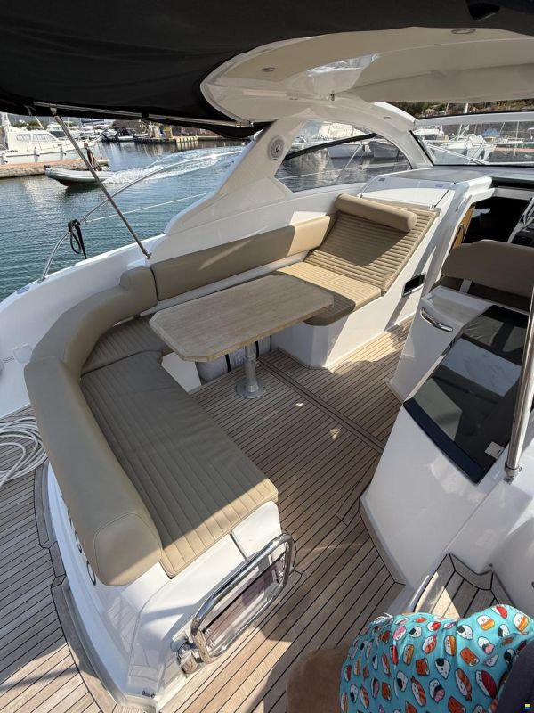 Azimut Atlantis 34