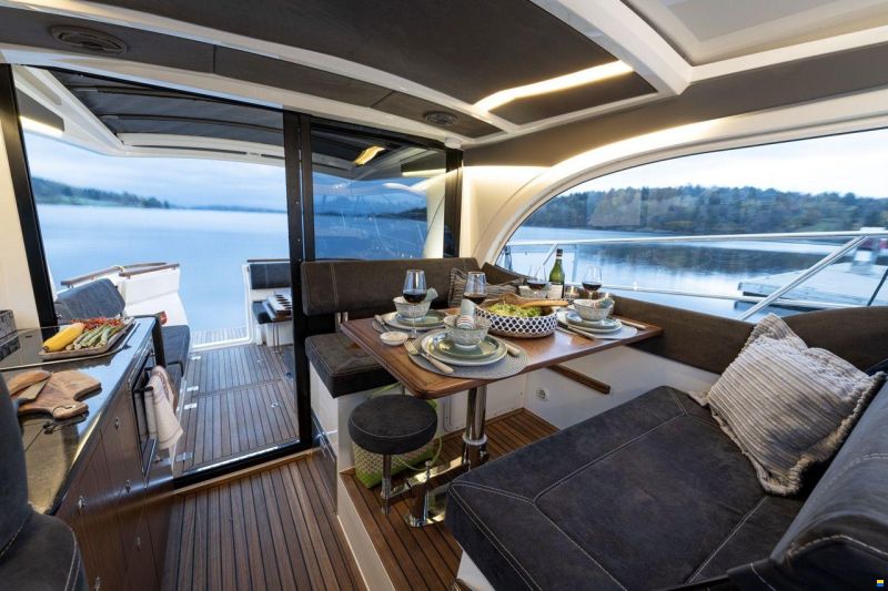 Marex 330 SCA 2026