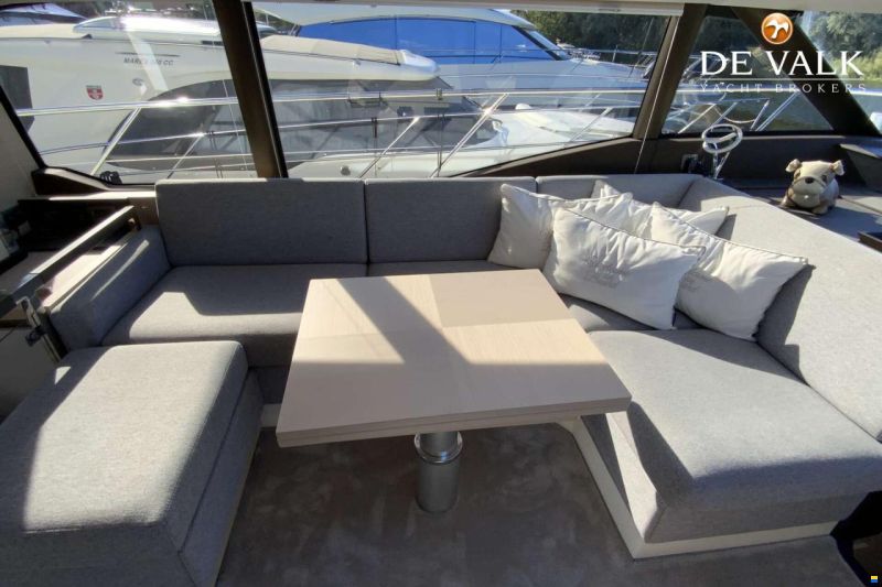 Prestige 460S