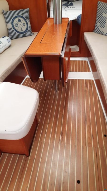 Jeanneau Sun Odyssey 32 Legend