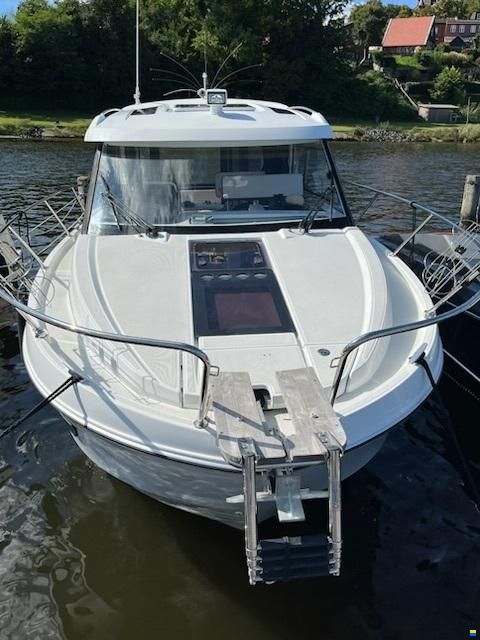 Beneteau Antares 9 OB