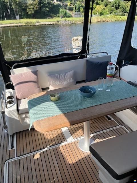 Beneteau Antares 9 OB