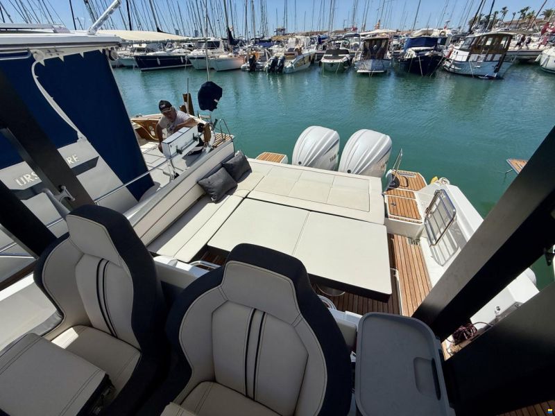 Jeanneau Cap Camarat 9.0 WA-2
