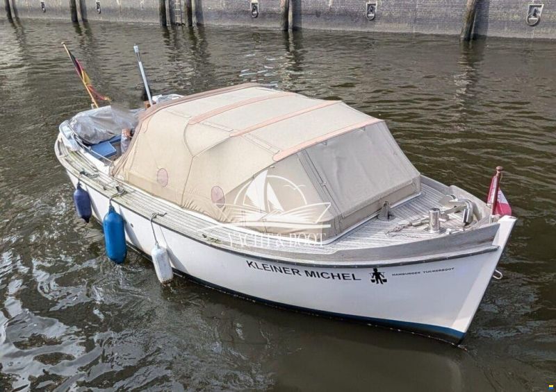 AMS 675 - Tuckerboot