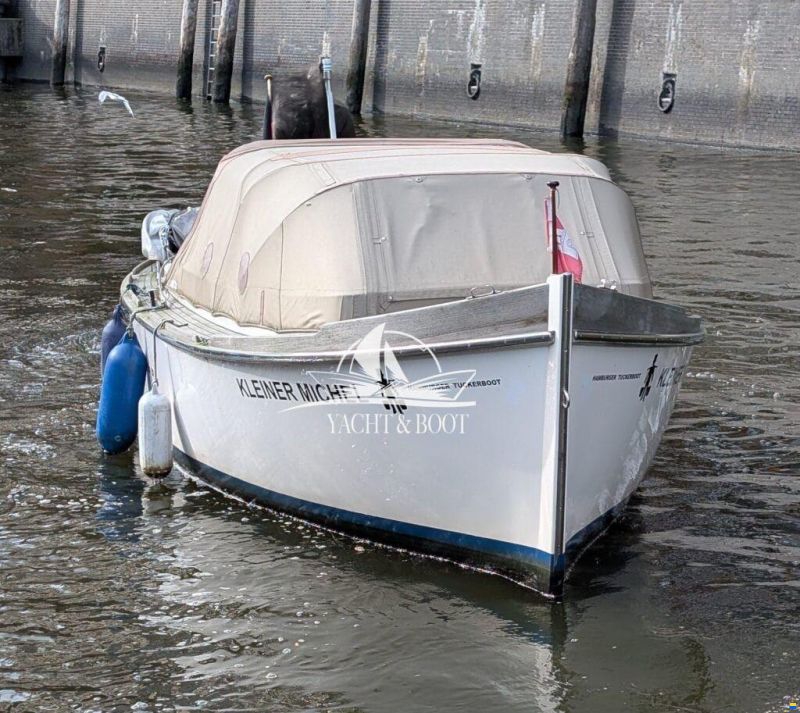 AMS 675 - Tuckerboot