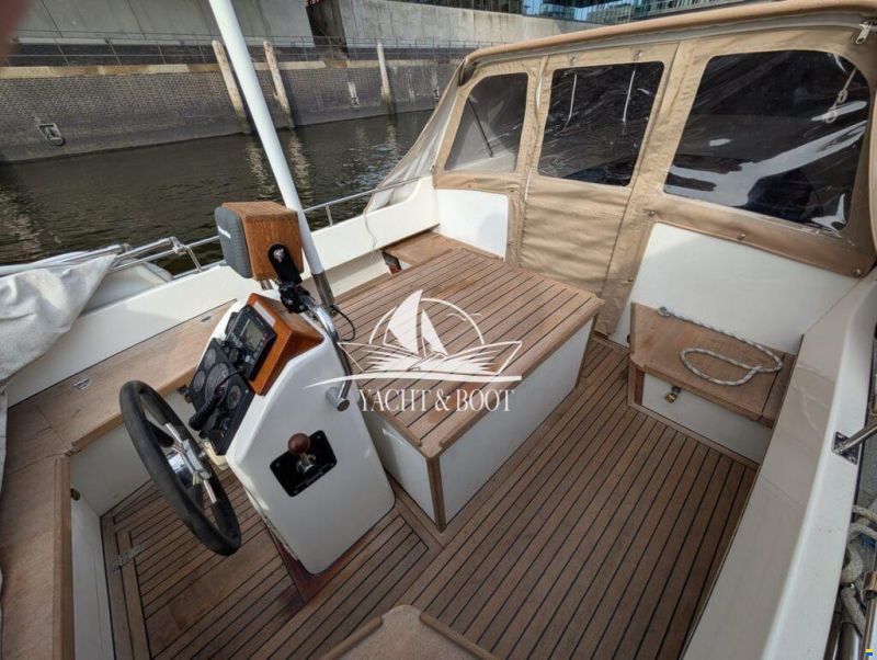 AMS 675 - Tuckerboot