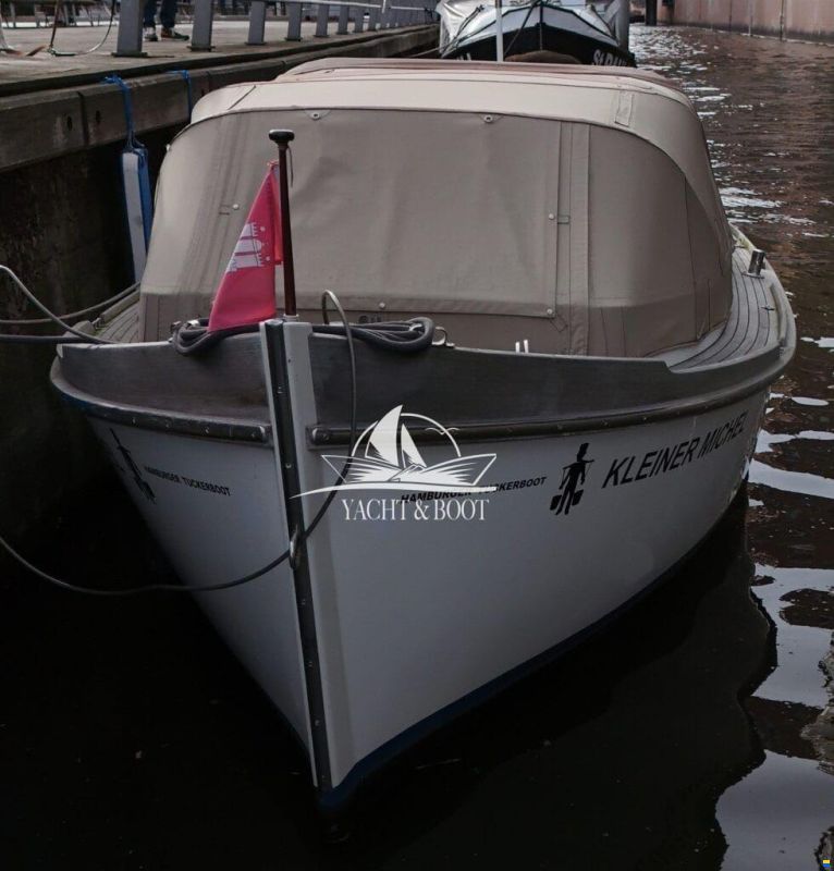 AMS 675 - Tuckerboot