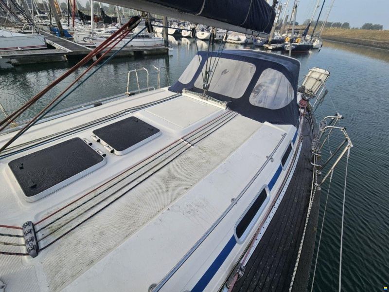 Bavaria 42