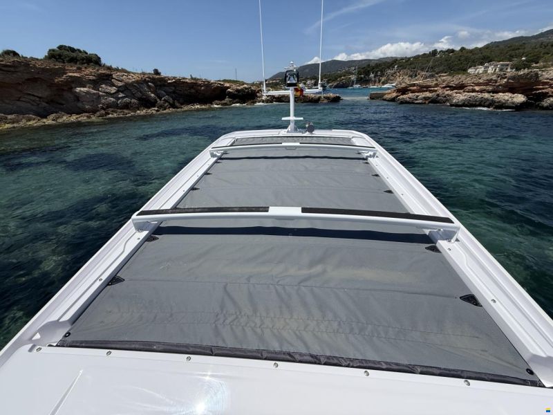 Axopar 29 XC Cross Cabin