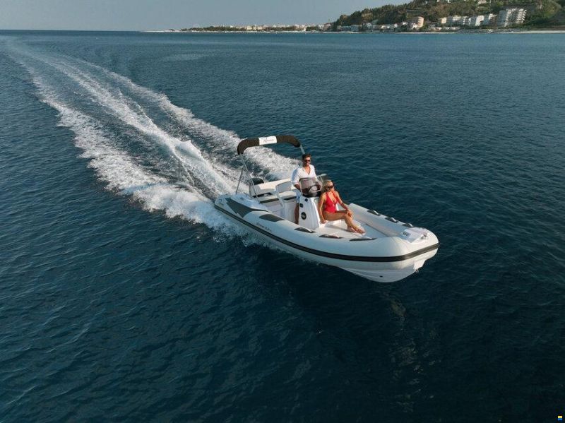 Ranieri GOMMONE RANIERI CAYMAN 19.0 Sport DEMO