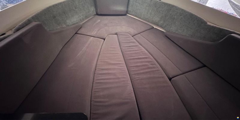 Bayliner Ciera 8