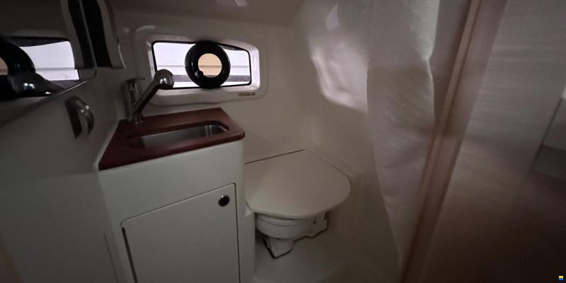 Bayliner Ciera 8