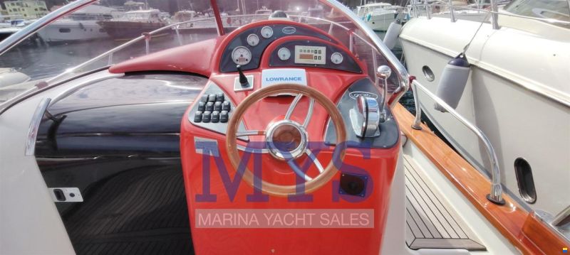 Cantieri Venere 28 flash