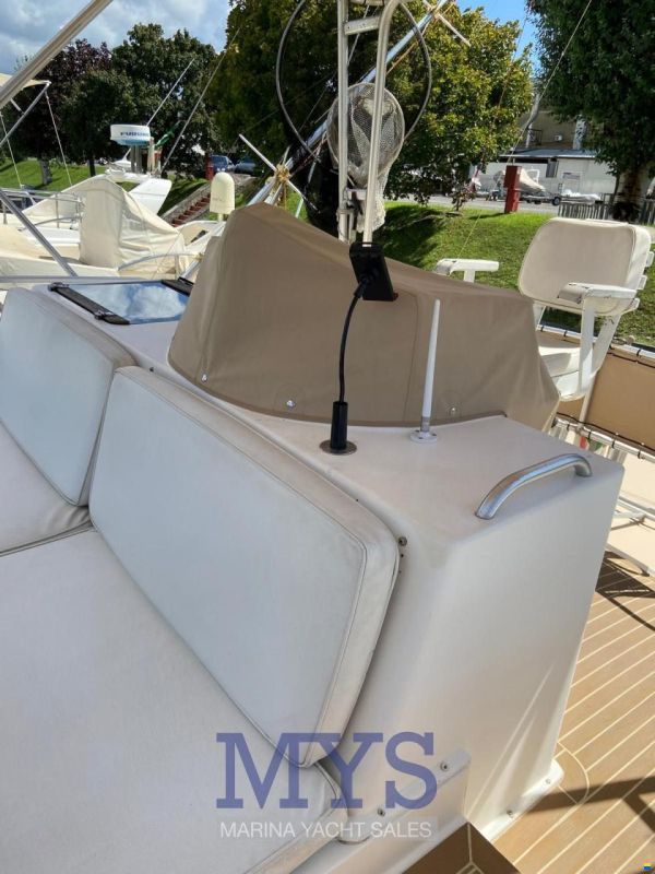 Bertram 37 Convertible