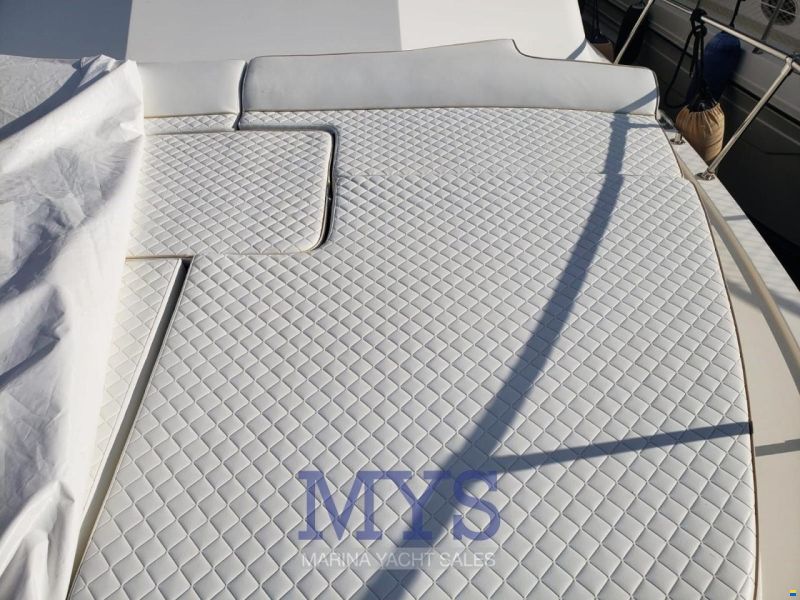 Bertram 37 Convertible