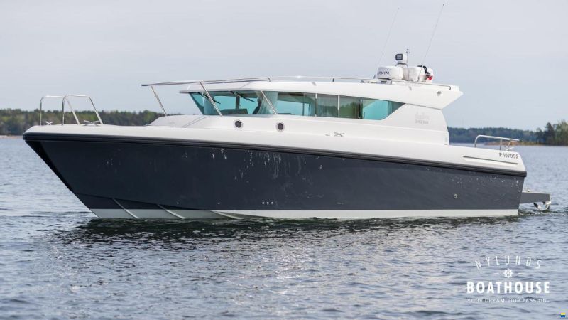 Delta Powerboats 340 SW