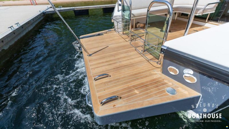 Delta Powerboats 340 SW