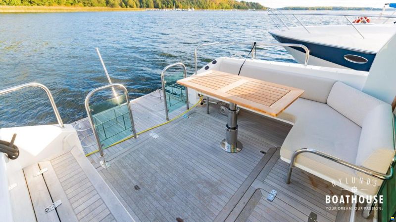 Delta Powerboats 340 SW